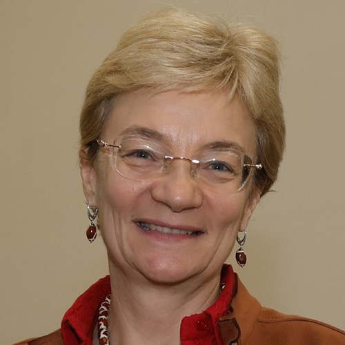 Claudia Vineis